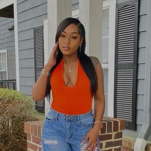Halter top